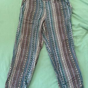 Jessica Simpson Blue and Brown Patterned Cropped Pants